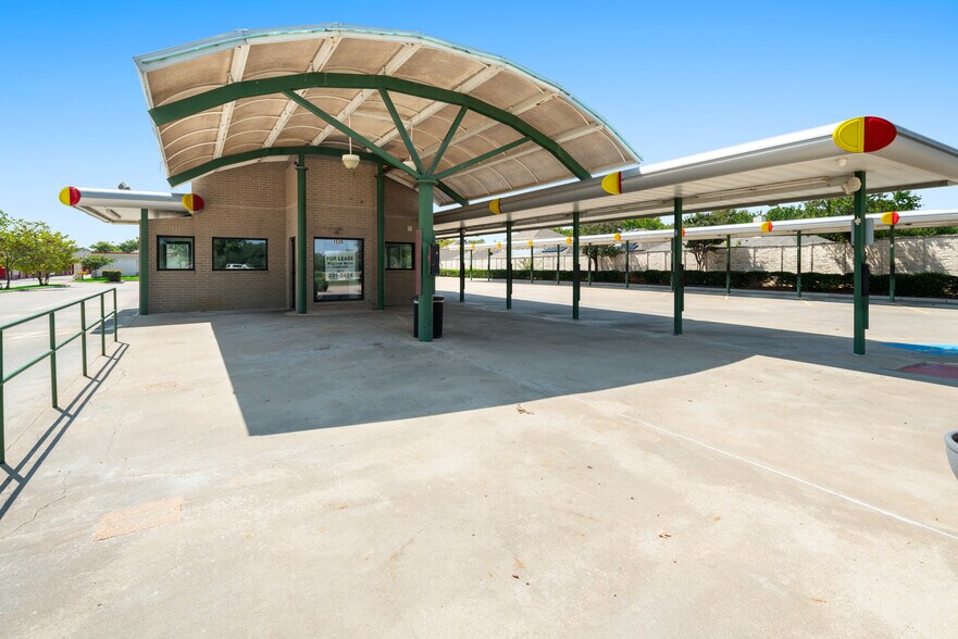 More Photos Of 1536 Stacy Rd, Allen Fast Food For Sale