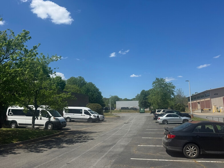 More Photos Of 550 Commerce Park Dr SE, Marietta Light Distribution For Sale