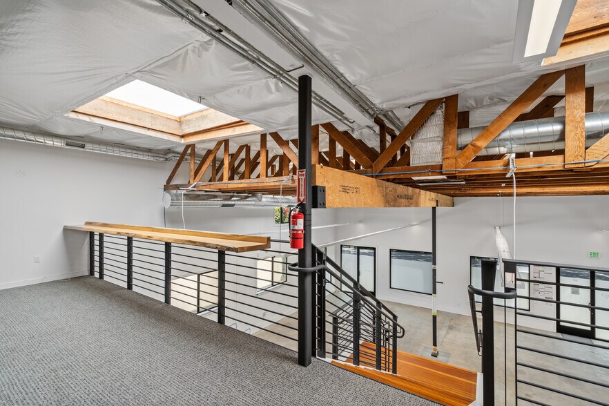 More Photos Of 629-639 S B St, San Mateo Storefront For Lease