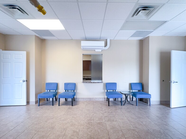 More Photos Of 8400 Astronaut Blvd, Cape Canaveral Medical For Sale