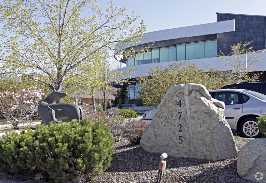 More Photos Of 4725 Holladay Blvd, Salt Lake City Office For Lease
