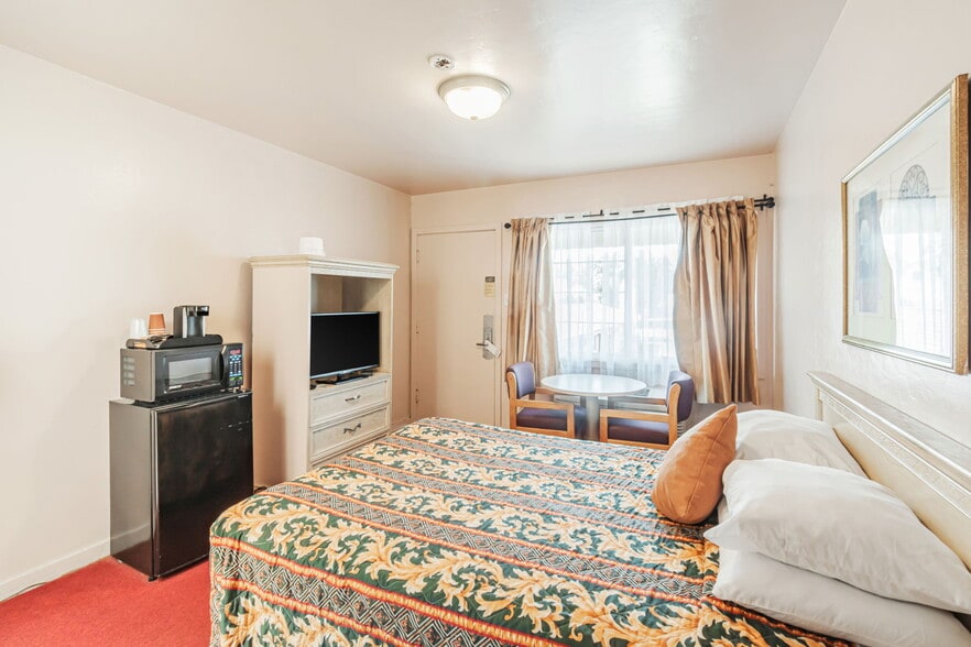 More Photos Of 7525 Mission St, Daly City Hotel For Sale