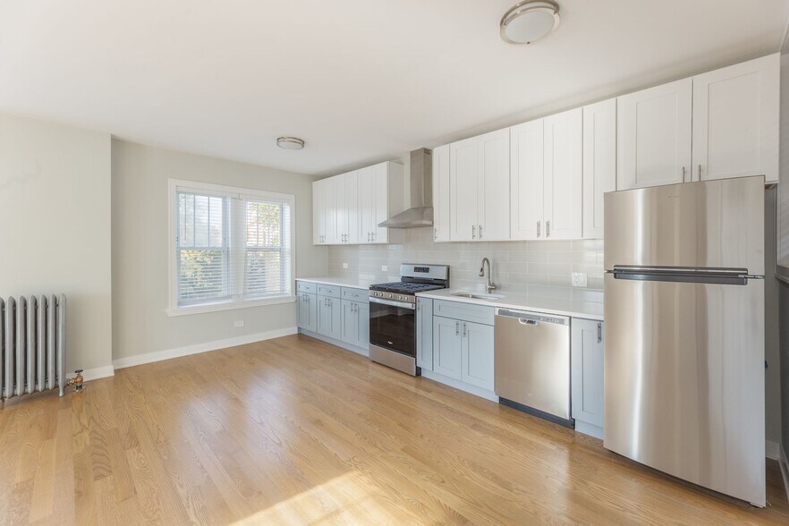 More Photos Of 5202-5216 N Damen Ave, Chicago Apartments For Lease