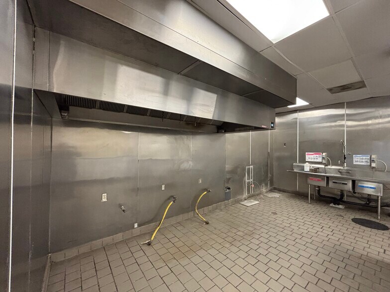 More Photos Of 3272 Sonoma Blvd, Vallejo Office For Lease