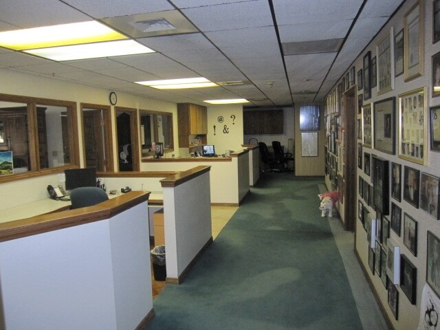 More Photos Of 2401 S 24th St, Phoenix Research And Development For Sale