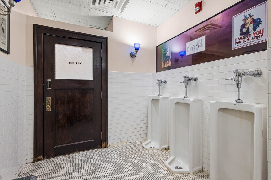 More Photos Of 20 Center St, Batavia Restaurant For Sale