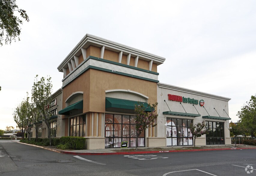 More Photos Of 24375 Southland Dr, Hayward Restaurant For Lease