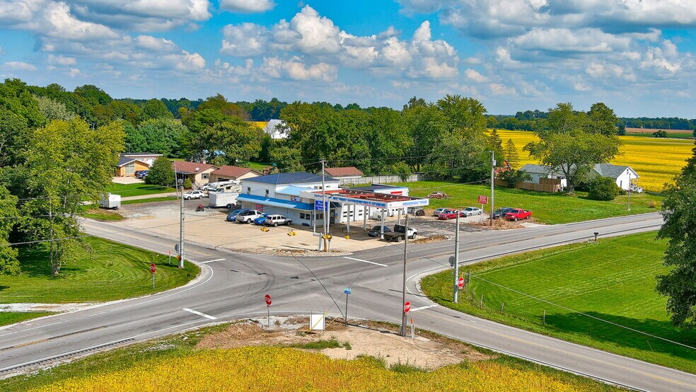 More Photos Of 5982 W State Road 32, Anderson Service Station For Sale