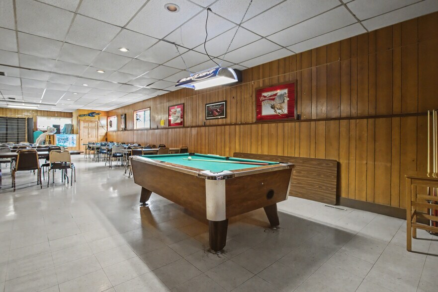 More Photos Of 7540 5th St, New Auburn Bar For Sale