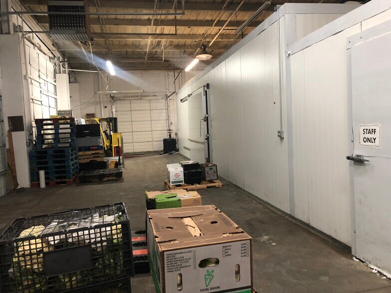 More Photos Of 22 Commerce Rd, Fairfield Warehouse For Lease