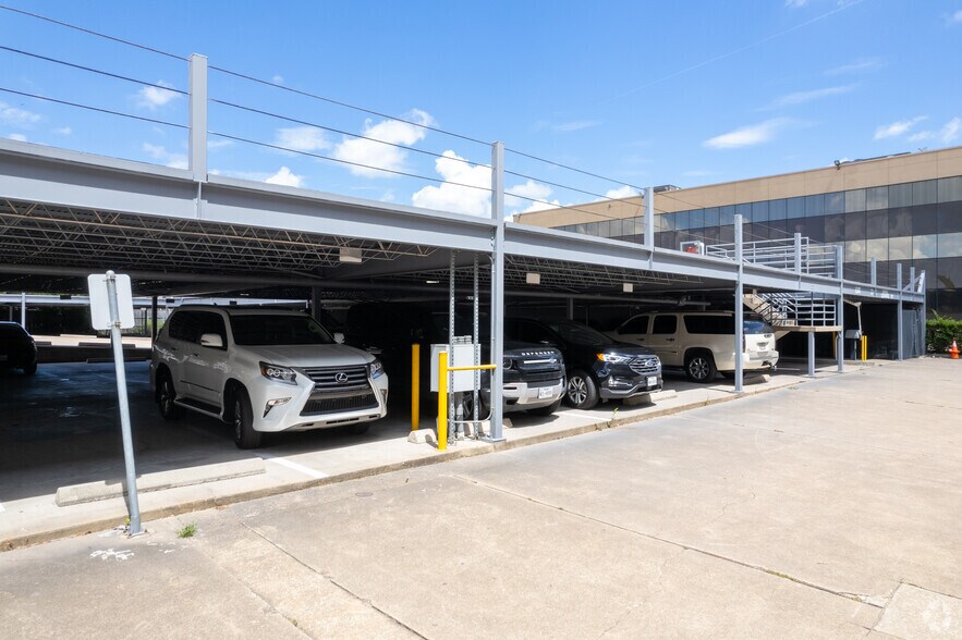 More Photos Of 1500 S Dairy Ashford Rd, Houston Medical For Lease