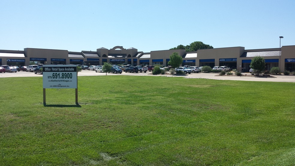 Primary Photo Of 3030 E 29th St, Bryan Storefront Retail Office For Lease