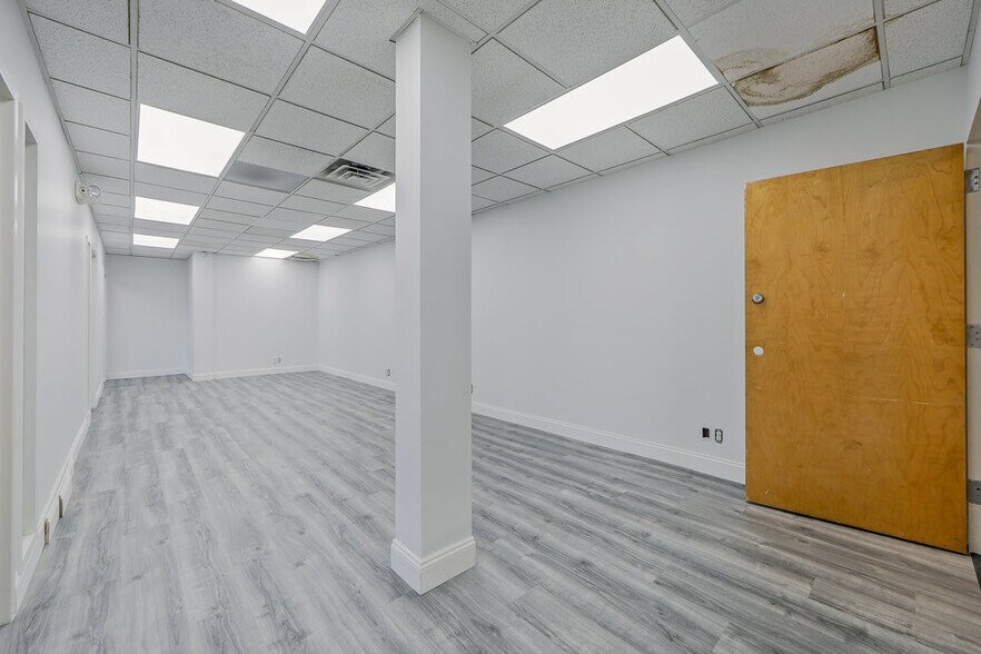 More Photos Of 41 Grand Ave, River Edge Office For Lease