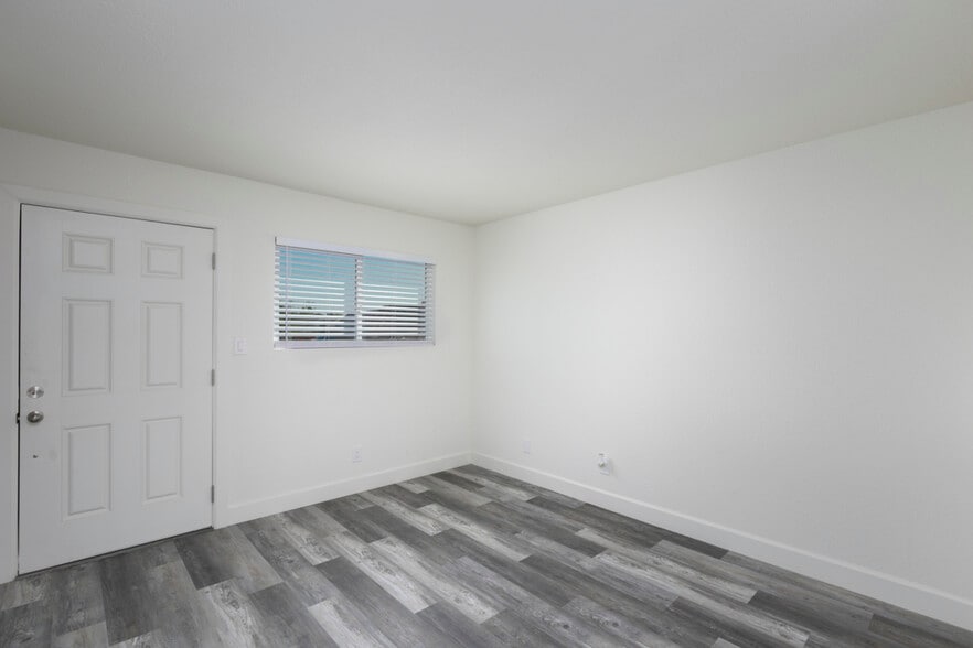 More Photos Of 1800 S Kofa Ave, Parker Apartments For Sale
