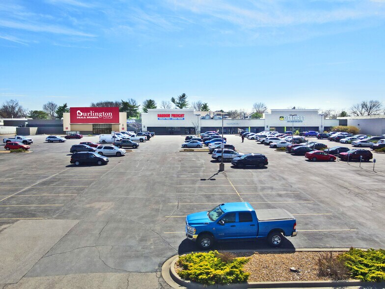 More Photos Of 11215-11225 Shawnee Mission Pky, Shawnee Storefront For Sale