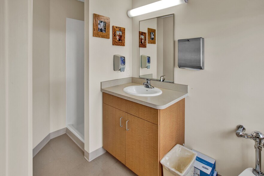 More Photos Of 587 E State Road 434, Longwood Office For Sale