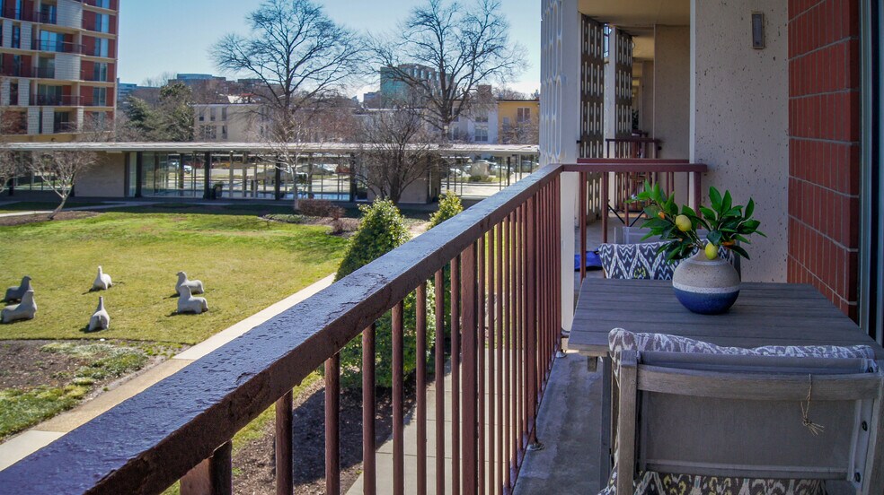 More Photos Of 101-103 G St SW, Washington Apartments For Sale