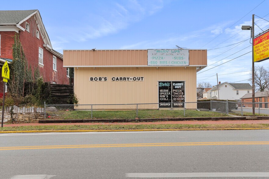More Photos Of 130 N Raleigh St, Martinsburg Restaurant For Sale