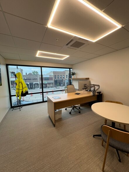 More Photos Of 201 W Wisconsin Ave, Neenah Apartments For Lease