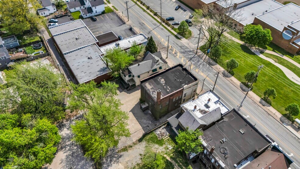 More Photos Of 6318 Lorain Ave, Cleveland Loft Creative Space For Sale