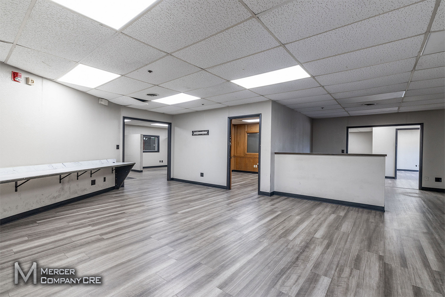 More Photos Of 6401-6409 S I 35 Service Rd, Oklahoma City Warehouse For Lease