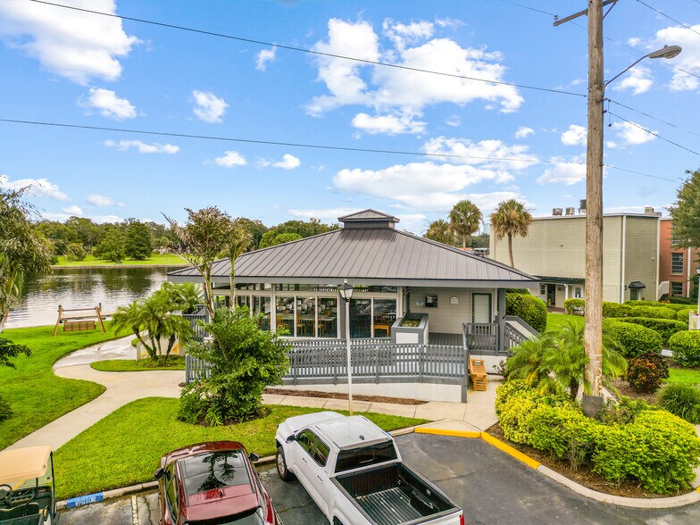 More Photos Of 2424 W Tampa Bay Blvd, Tampa Multifamily For Sale