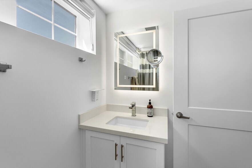More Photos Of 564 Higuera St, San Luis Obispo Apartments For Sale