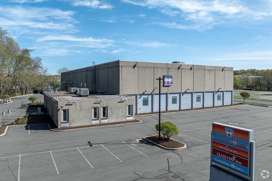 More Photos Of 240 Spring St, Southington Warehouse For Sale