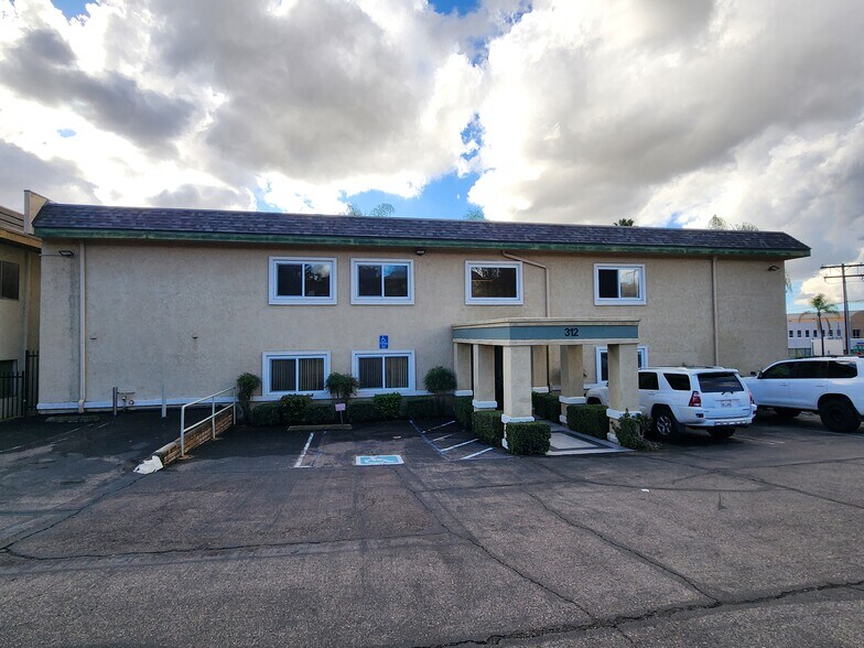 More Photos Of 312 S Juniper St, Escondido Medical For Lease