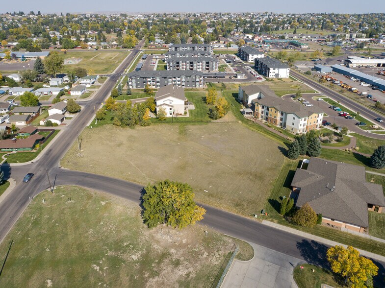 More Photos Of 25 16th Avenue NW, Great Falls Land For Sale