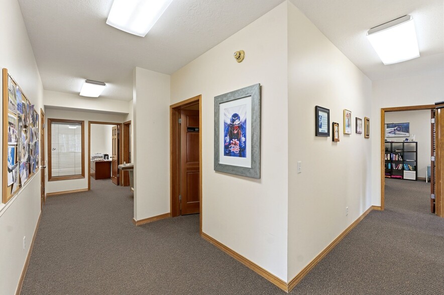 More Photos Of 1762 Prospector Ave, Park City Office For Sale
