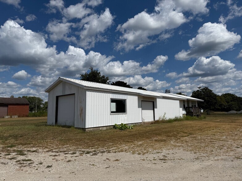 Primary Photo Of 18 Broadway st, Herrick Flex For Sale