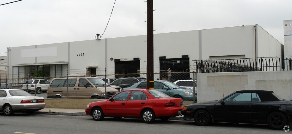 More Photos Of 2323 E 52nd St, Vernon Warehouse For Sale