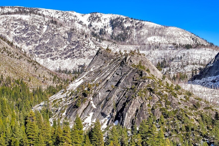 More Photos Of 17481 Highway 50, Twin Bridges General Retail For Sale