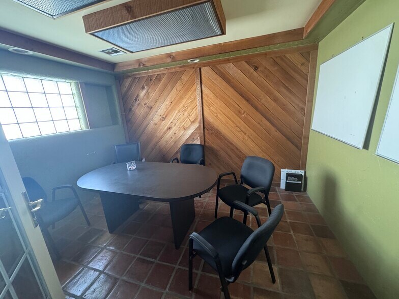 More Photos Of 165 S 122nd Ave, Tulsa Warehouse For Sale