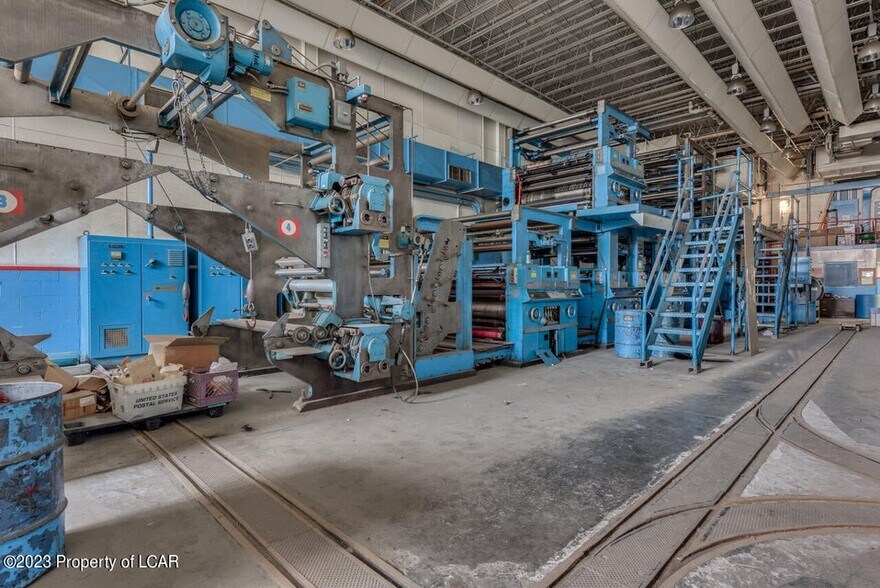 More Photos Of 21 N Wyoming St, Hazleton Movie Radio TVStudio For Sale