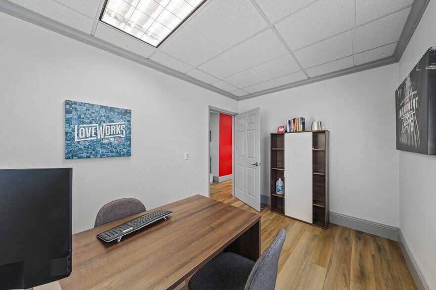 More Photos Of 4777 Caughlin Pky, Reno Office For Sale