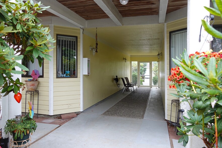 More Photos Of 570 Kingwood St, Florence Apartments For Sale