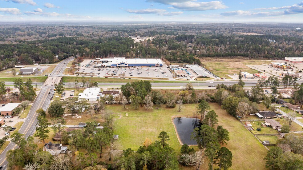 More Photos Of 1612 S Chestnut St, Lufkin Land For Sale