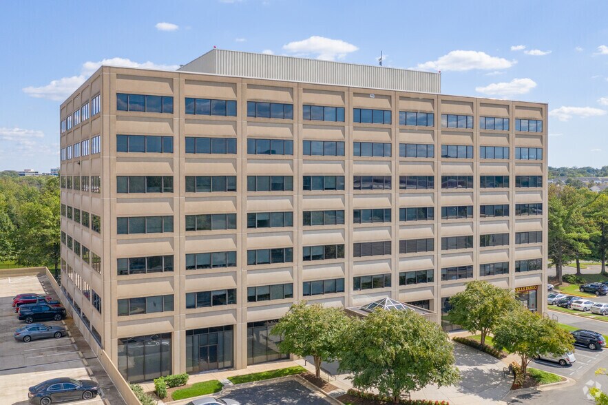 More Photos Of 11781 Lee Jackson Hwy, Fairfax Office For Lease