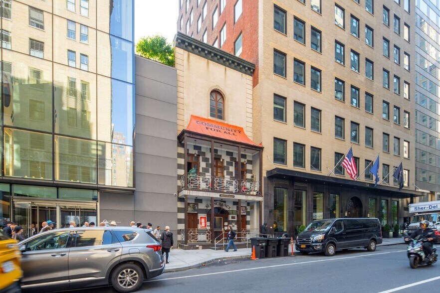 More Photos Of 120 E 32nd St, New York Office For Sale