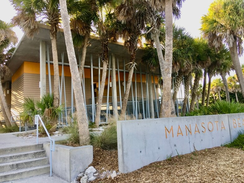 More Photos Of 1900 Manasota Beach Rd, Englewood Apartments For Sale