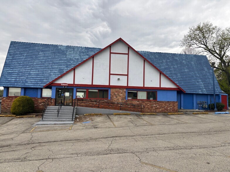 More Photos Of 417 W Baltimore Ave, Clifton Heights Restaurant For Sale