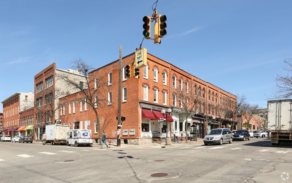 More Photos Of 213-215 S Ashley St, Ann Arbor Office For Lease