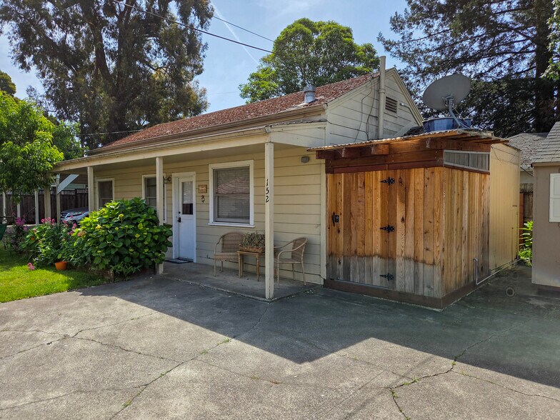 More Photos Of 150 W 8th St, Santa Rosa Apartments For Sale