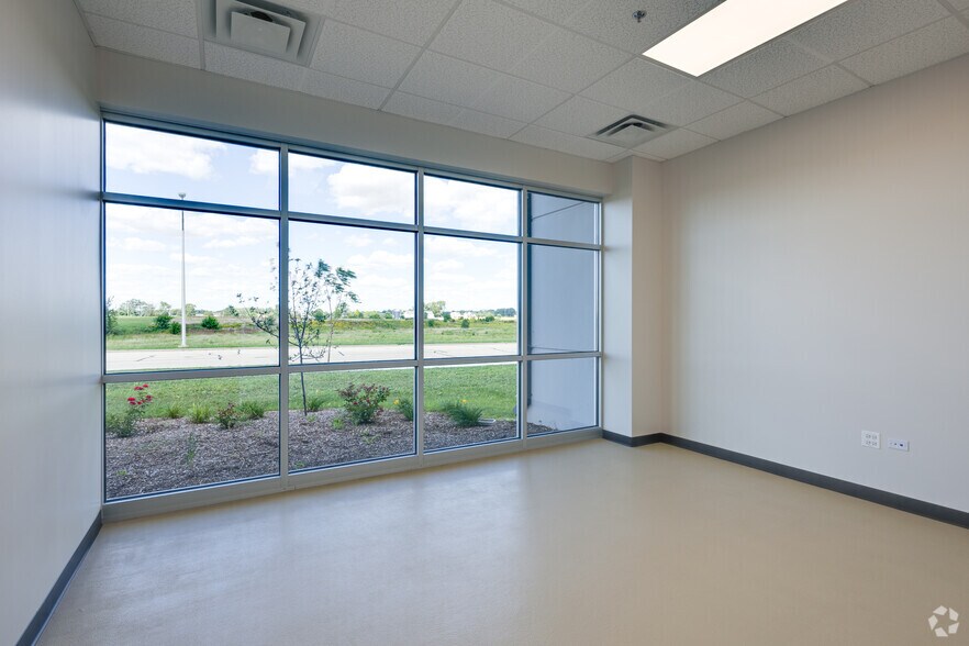 More Photos Of 17007 Prime Blvd, Lockport Coworking Space