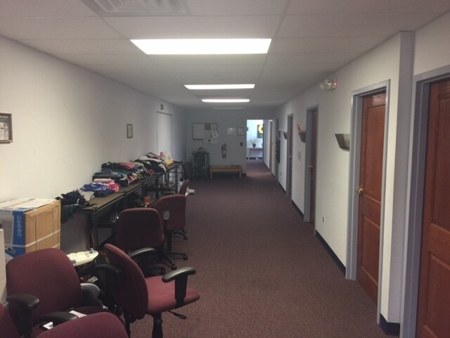 More Photos Of 31 Lexington Ave, Ewing Light Manufacturing For Lease