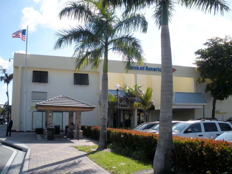 More Photos Of 3800 W Broward Blvd, Fort Lauderdale Office For Sale