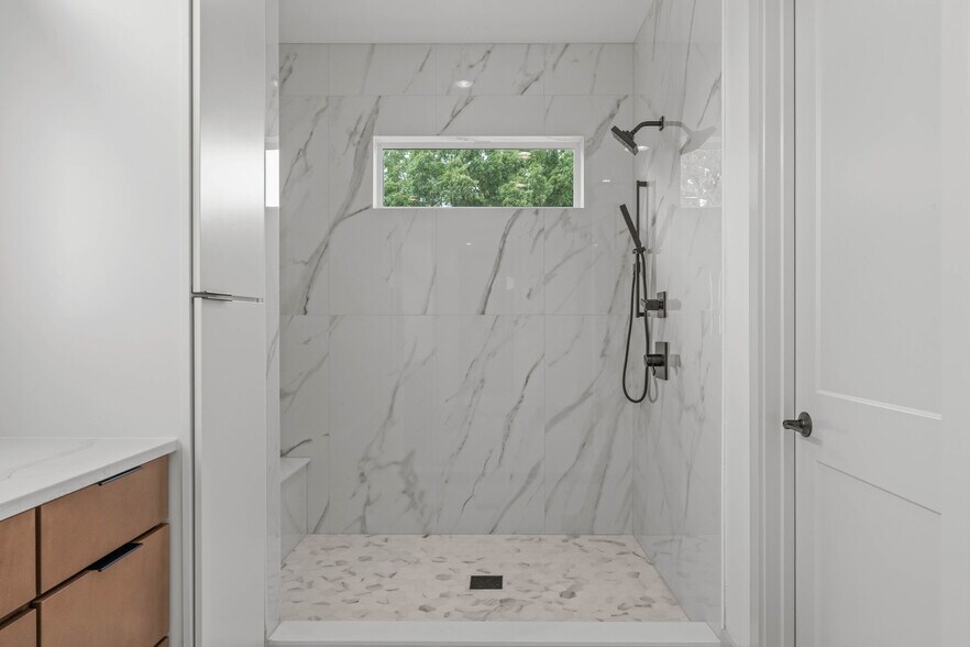More Photos Of , Raleigh Multifamily For Sale