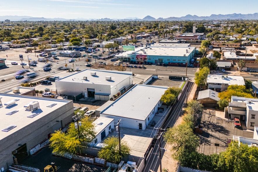 More Photos Of 1140 N Rosemont Blvd, Tucson Research And Development For Sale